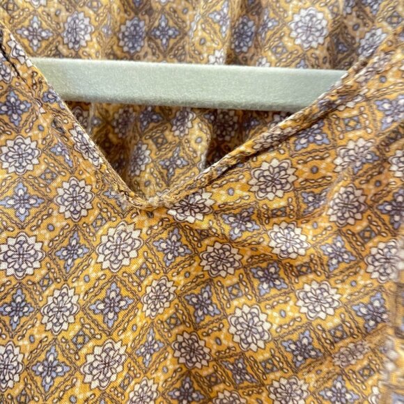 GU JAPAN PRINTED FLORAL PEASANT BLOUSE - Picture 8 of 10